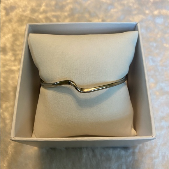 ☘️ROCME Sterling Silver Wave Cuff Bracelet - Picture 1 of 3